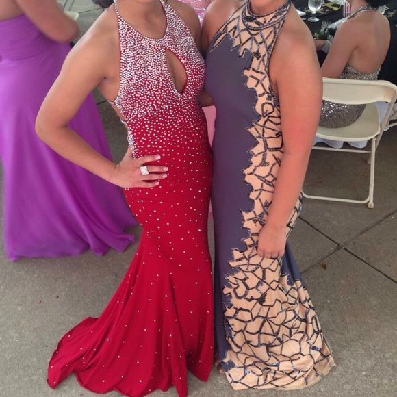 Red Jovani prom dress - Picture 7 of 7